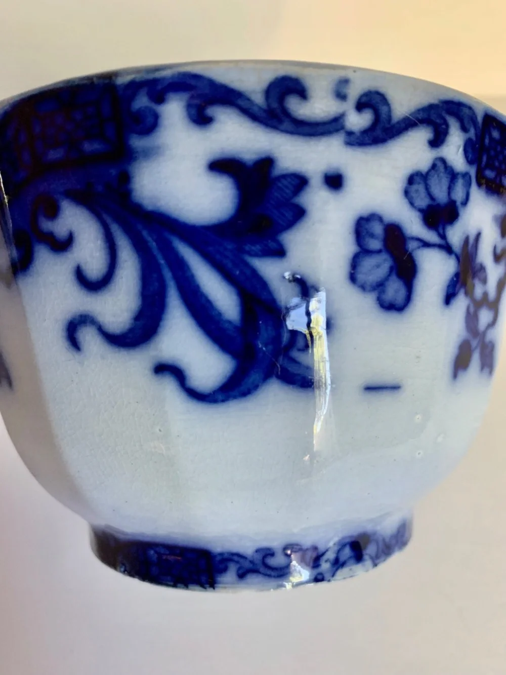 Antique Flow Blue Waste Bowl 5.25” Victorian Transferware Blue White